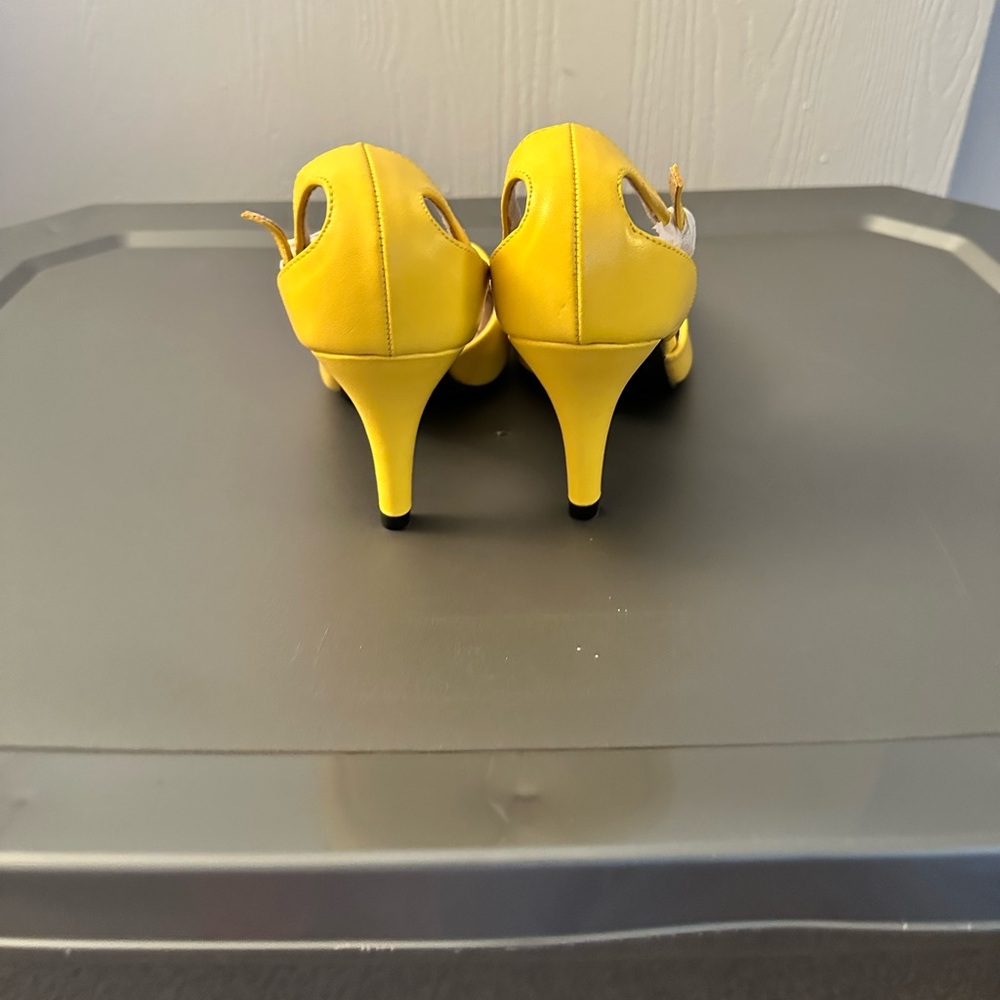 Bright Yellow Women's Heels - Picture 3 of 5